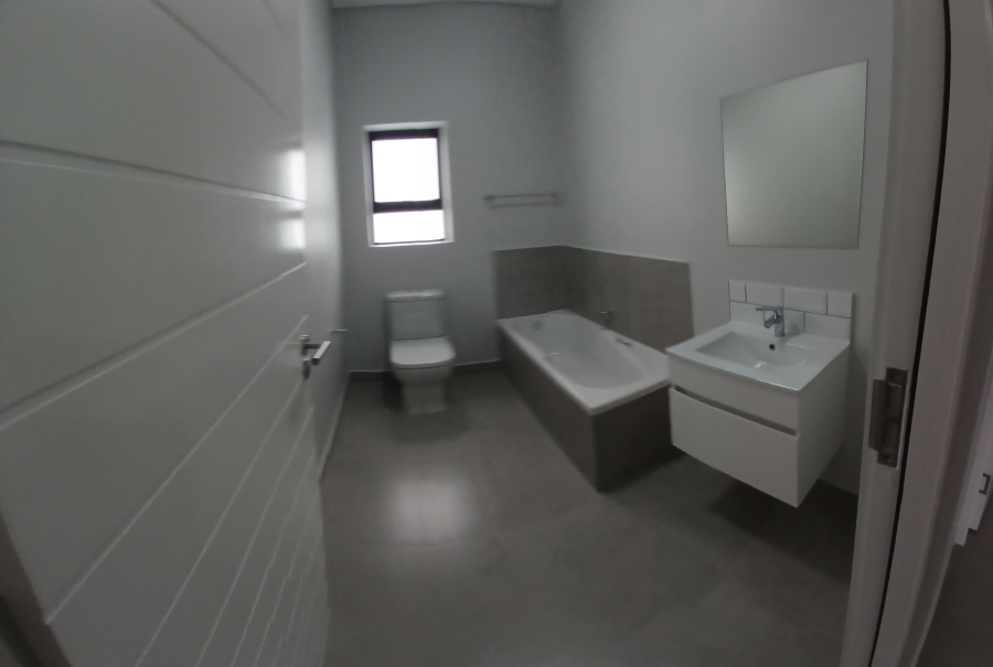 2 Bedroom Property for Sale in Hartland Lifestyle Estate Western Cape